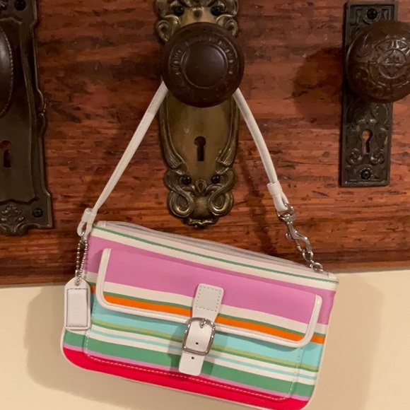 Coach Spring Wristlet - Picture 5 of 8